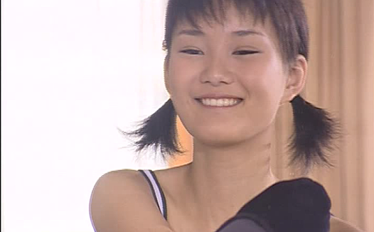 2003 红苹果乐园 9DVD5.VOB(小文件齐全)